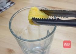 新鲜凤梨旺旺茶的做法图解5