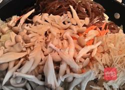 白菜烩豆包的做法图解4