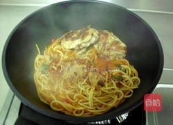 简易鸡肉意大利面的做法图解3