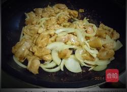 泰式香料爆炒鸡球的做法图解1