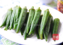 红葱肉酱拌秋葵的做法图解1