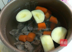 排骨汤底的做法图解3