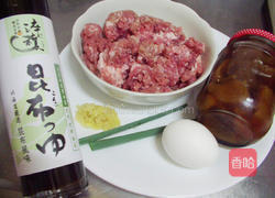 脆瓜蒸小Q肉丸子的做法图解1