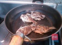 原味香煎鲷鱼的做法图解3