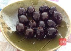 黑橄榄佛卡夏面包的做法图解1