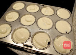 乳酪杯子蛋糕的做法图解8