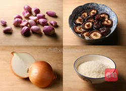 黑早冬菇豚肉炖饭的做法图解1
