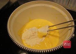 乳酪舒芙蕾的做法图解3