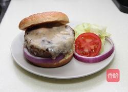 蓝起司牛肉汉堡的做法图解4