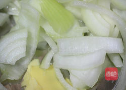 马铃薯洋葱浓汤的做法图解1