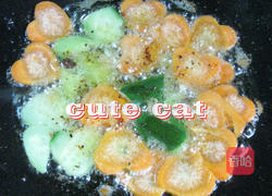 葱香咸猪肉的做法图解1