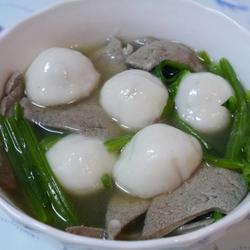 猪肝菠菜汤圆的做法[图]