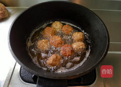 酱烧扬出肉丸的做法图解3