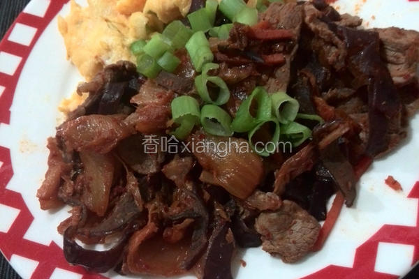 泡菜黑木耳炒牛肉