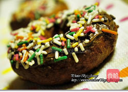 巧克力米甜甜圈的做法图解3