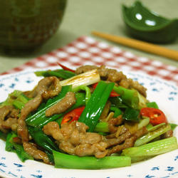 葱爆猪肉的做法[图]