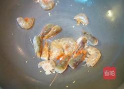 鲜虾黑谷米炖饭的做法图解2