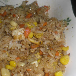 香椿炒饭的做法[图]
