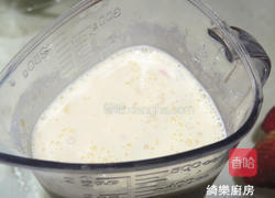 草莓吐司布丁的做法图解1