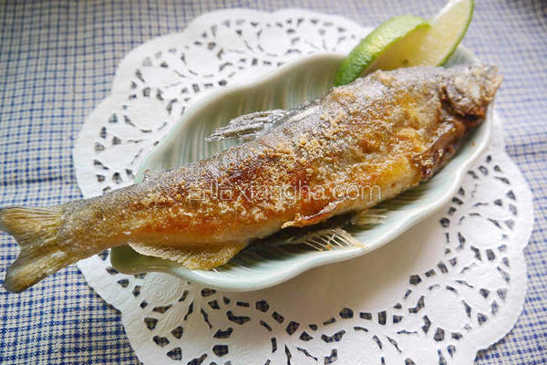 酥煎香鱼