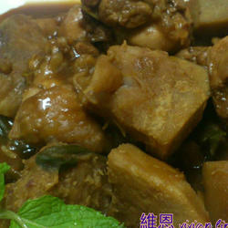 芋烧闷鸡的做法[图]