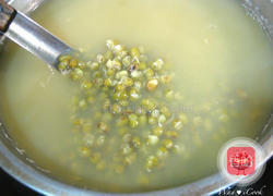 电锅煮绿豆汤的做法图解2