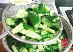 凉拌小黄瓜的做法图解7