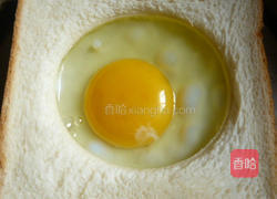 镶蛋吐司的做法图解3