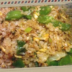 青椒肉丝蛋炒饭的做法[图]