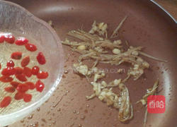 菠菜猪肝汤的做法图解6