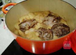 苹果炖牛腱的做法图解5