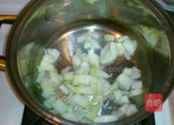 马铃薯海鲜派的做法图解6