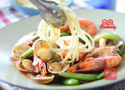 橄榄磨菇酱拌海味的做法图解7