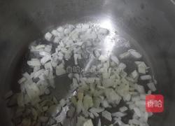 南瓜马铃薯炖肉的做法图解1