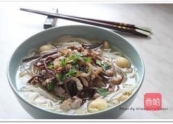莲子排骨汤的做法图解2
