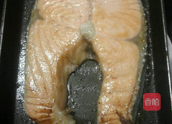 鲑鱼海苔茶泡饭的做法图解2