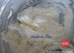 轻乳酪蛋糕的做法图解2