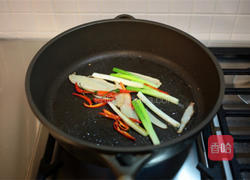 栗子马铃薯烧鸡的做法图解3