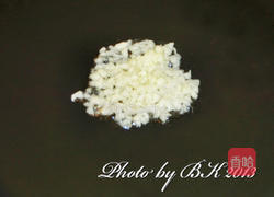 白酱海鲜贝壳面的做法图解3