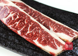 4步驟香煎牛排的做法圖解1