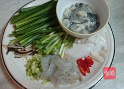 海鲜煎饼的做法图解1