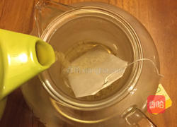 洋甘菊枸杞茶的做法图解5