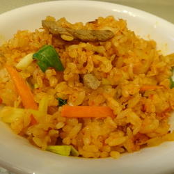 泡菜牛肉炒饭的做法[图]