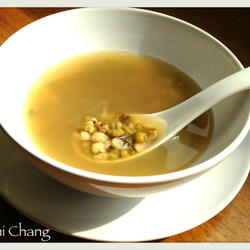 绿豆薏仁汤的做法[图]