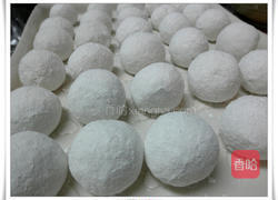 滚元宵的做法图解10