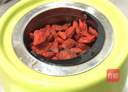 洋甘菊枸杞茶的做法图解3