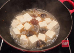 XO酱海鲜豆腐煲的做法图解6