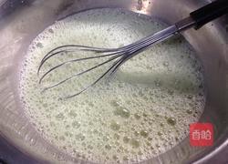 焦糖抺茶杯子布丁的做法图解3