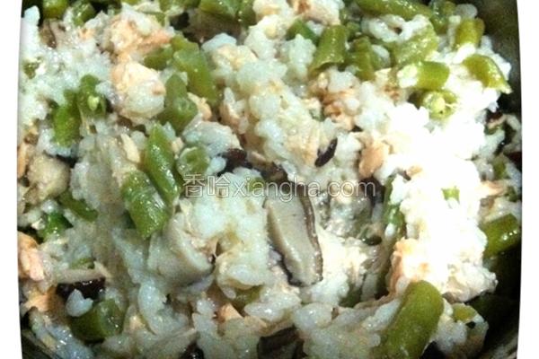 鲑鱼奶油蔬菜饭