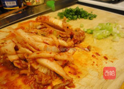 韩式泡菜炒粉条的做法图解2